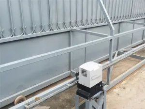 Lắp đặt motor cổng lùa tại Nhà Khách Q3